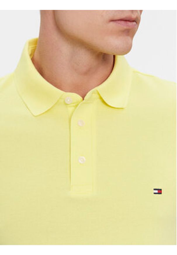 TOMMY HILFIGER - Tommy Hilfiger Polo 1985 MW0MW17771 Żółty Regular Fit. Typ kołnierza: polo. Kolor: żółty. Materiał: bawełna