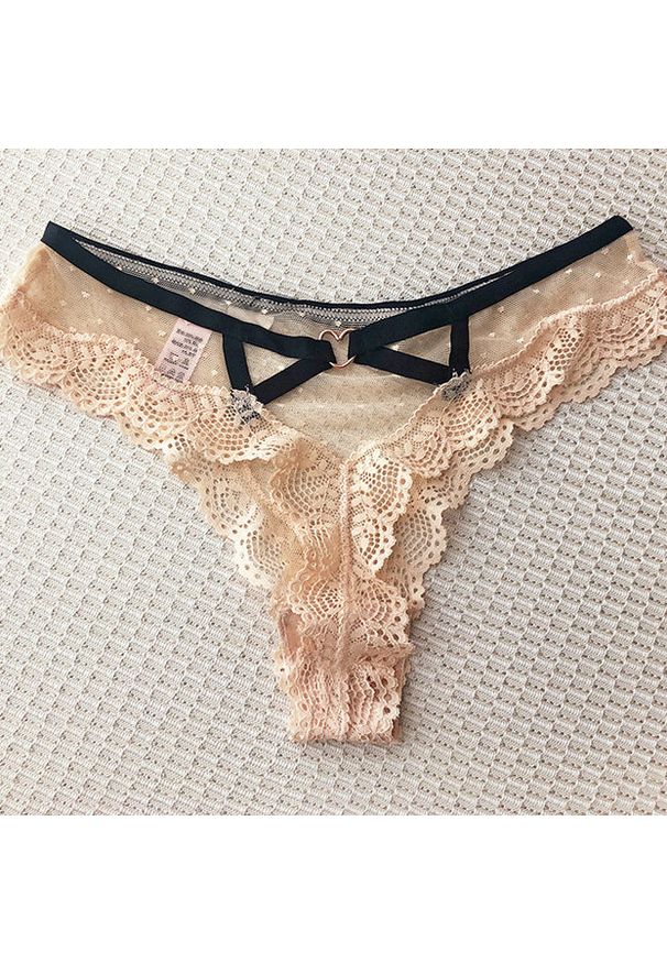 Intica - Stringi koronkowe z ozdobnymi paskami na specjalne okazje Aliana. Kolor: beżowy. Materiał: koronka. Wzór: koronka