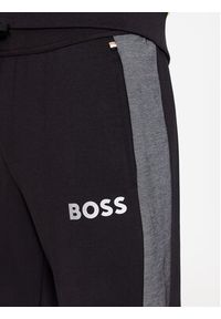 BOSS - Boss Spodnie dresowe Tracksuit Pants 50503052 Czarny Regular Fit. Kolor: czarny. Materiał: bawełna, syntetyk #2