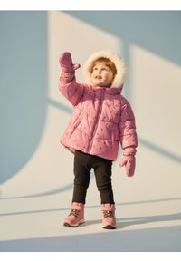 Sinsay - Kurtka ocieplana z kapturem i rękawiczkami - begonia. Typ kołnierza: kaptur #1