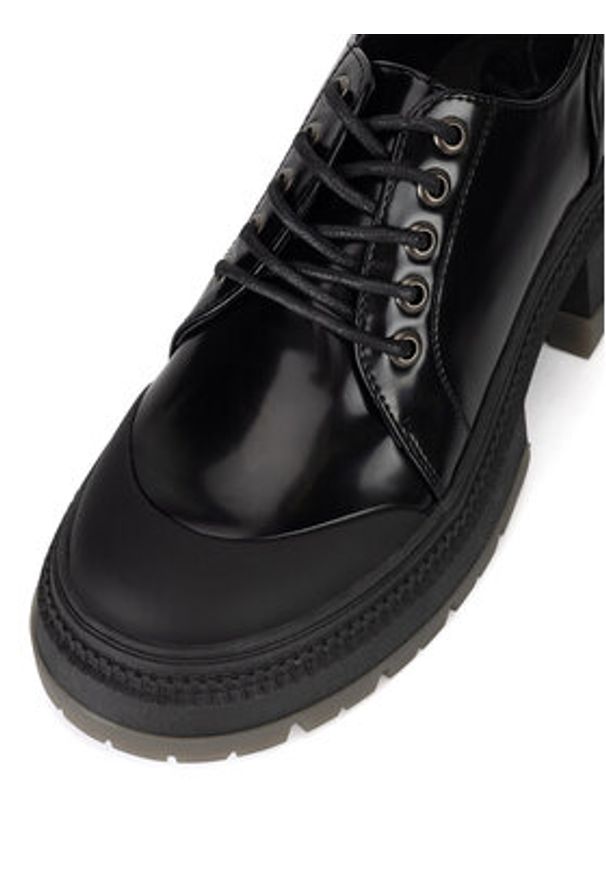 Nine West Półbuty WFA3033-2 Czarny. Kolor: czarny. Materiał: materiał