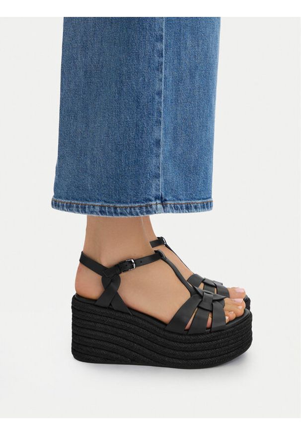 Badura Espadryle EO-AMARI-LT0228-26-805 Czarny. Kolor: czarny. Materiał: skóra