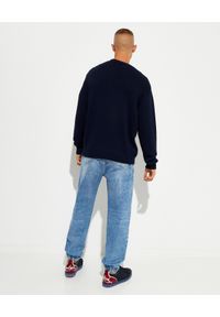 Balmain - BALMAIN - Granatowy sweter z logo. Kolor: niebieski. Materiał: wełna. Długość rękawa: długi rękaw. Długość: długie. Wzór: haft #4