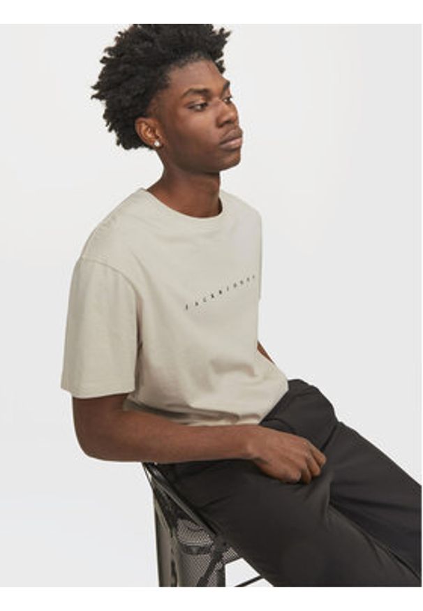 Jack & Jones T-Shirt Star 12234746 Beżowy Relaxed Fit. Kolor: beżowy. Materiał: bawełna