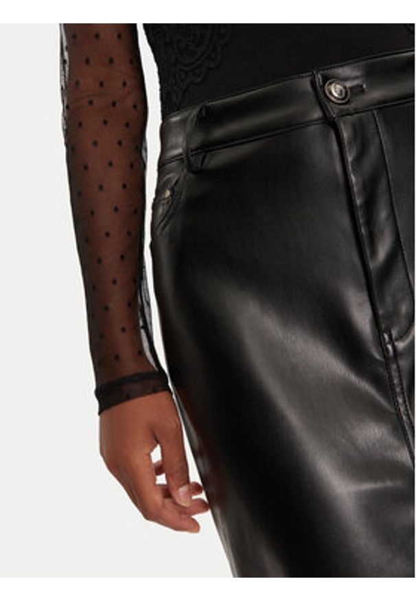 Guess Spódnica z imitacji skóry Celine W4PD1K WF8Q0 Czarny Regular Fit. Kolor: czarny. Materiał: syntetyk