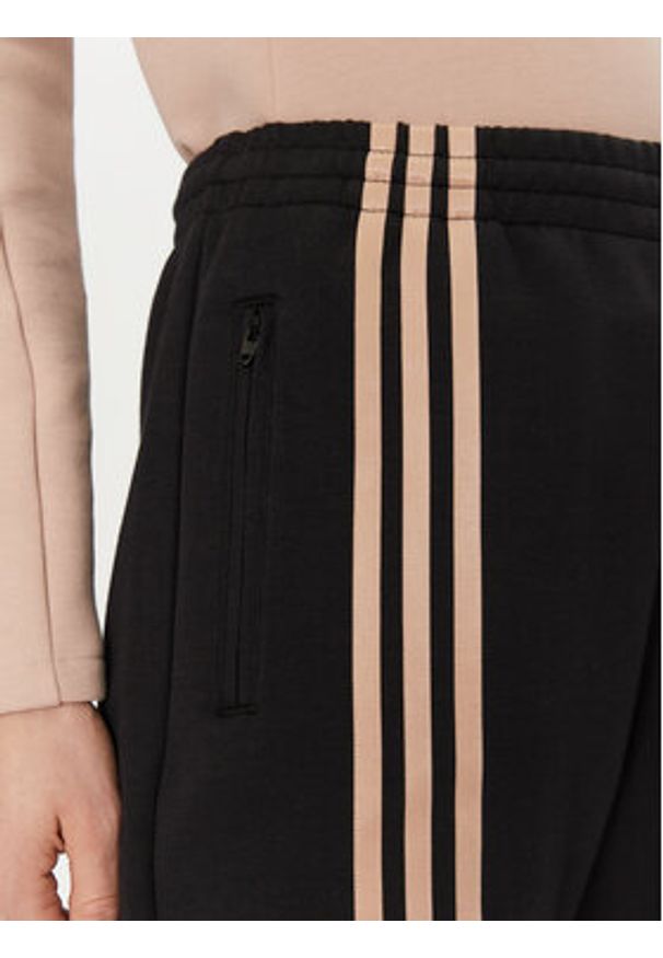 Adidas - adidas Spodnie dresowe 3-Stripes Sweat JJ0941 Czarny Loose Fit. Kolor: czarny. Materiał: bawełna