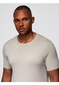 Ombre Clothing - Klasyczna dzianinowa koszulka męska ze ściągaczami– jasnoszara V3. Kolor: szary. Materiał: dzianina. Wzór: gładki, ze splotem. Styl: klasyczny #8