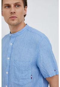 TOMMY HILFIGER - Tommy Hilfiger koszula lniana kolor niebieski regular ze stójką. Typ kołnierza: kołnierzyk stójkowy. Kolor: niebieski. Materiał: len. Długość rękawa: krótki rękaw. Długość: krótkie #5