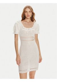 Gina Tricot Sukienka letnia 22257 Biały Slim Fit. Kolor: biały. Materiał: bawełna. Sezon: lato
