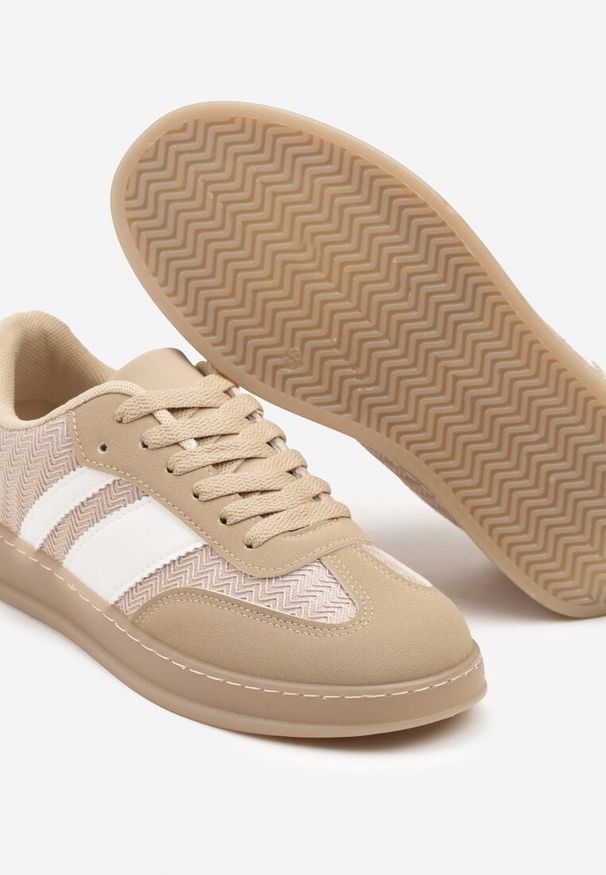 Renee - Ciemnobeżowe Klasyczne Sneakersy Tenisówki na Półprzezroczystej Podeszwie Niniel. Kolor: beżowy. Materiał: jeans