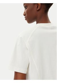 Reebok T-Shirt 100214091 036-90-02 Écru Regular Fit. Materiał: bawełna