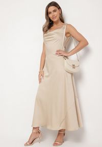 Born2be - Beżowa Sukienka Vices z Ozdobnym Tyłem i Wiązaniem Zimea. Okazja: na randkę, na imprezę, na wesele, na ślub cywilny. Kolor: beżowy. Styl: klasyczny #2