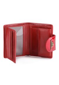 Wittchen - Damski portfel ze skóry lakierowany z ozdobną napą czerwony. Kolor: czerwony. Materiał: skóra, lakier. Wzór: aplikacja #2