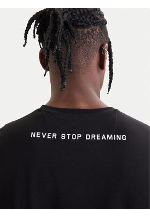 Guess T-Shirt U6GM00 K6YW1 Czarny Regular Fit. Kolor: czarny. Materiał: bawełna