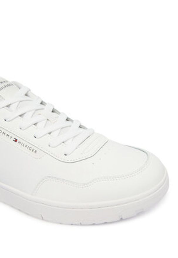 TOMMY HILFIGER - Tommy Hilfiger Sneakersy Th Basket Core Lite Lth FM0FM05713 Biały. Kolor: biały. Materiał: skóra