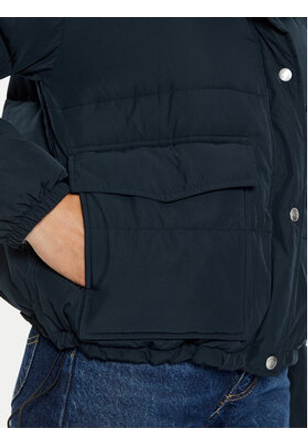Lee Kurtka puchowa 112355162 Czarny Relaxed Fit. Kolor: czarny. Materiał: syntetyk