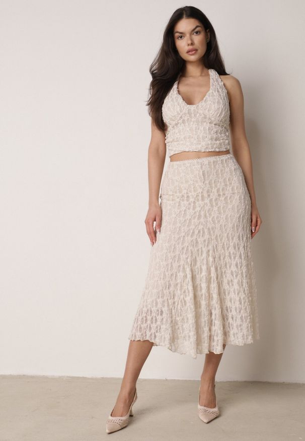 Born2be - Beżowy Koronkowy Komplet Top Wiązany na Szyi i Spódnica Corinatea. Kolor: beżowy. Materiał: koronka