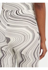 Desigual Spodnie materiałowe Chiara 25WWPK02 Écru Flare Fit. Kolor: kremowy. Materiał: syntetyk #4