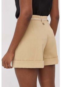 TwinSet - Twinset szorty z domieszką lnu damskie kolor beżowy gładkie high waist. Stan: podwyższony. Kolor: beżowy. Materiał: len. Wzór: gładki #2