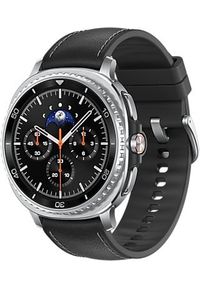 SAMSUNG - Samsung Galaxy Watch 8 Classic 3,3 cm (1.3") AMOLED 46 mm Cyfrowy 438 x 438 px Ekran dotykowy Srebrny Wi-Fi GPS. Rodzaj zegarka: cyfrowe. Kolor: srebrny