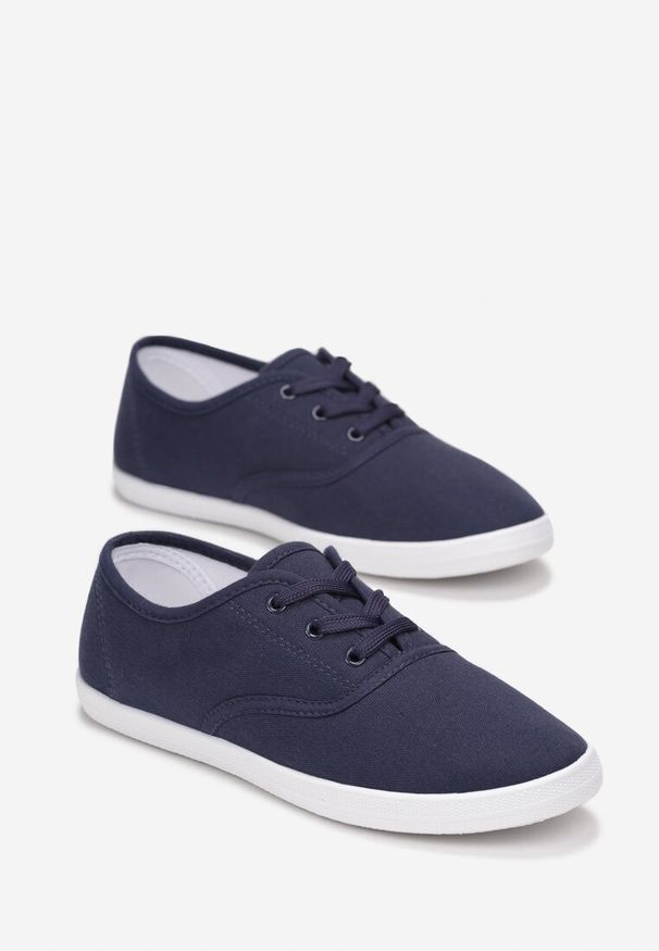 Renee - Granatowe Sznurowane Tenisówki Przed Kostkę Jennessa. Okazja: na co dzień. Wysokość cholewki: przed kostkę. Kolor: niebieski. Materiał: jeans. Styl: elegancki, klasyczny, casual