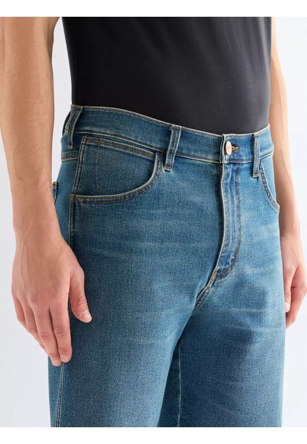 Wrangler - MĘSKIE SZORTY WRANGLER FRONTIER SHORT SOLAR 112378462