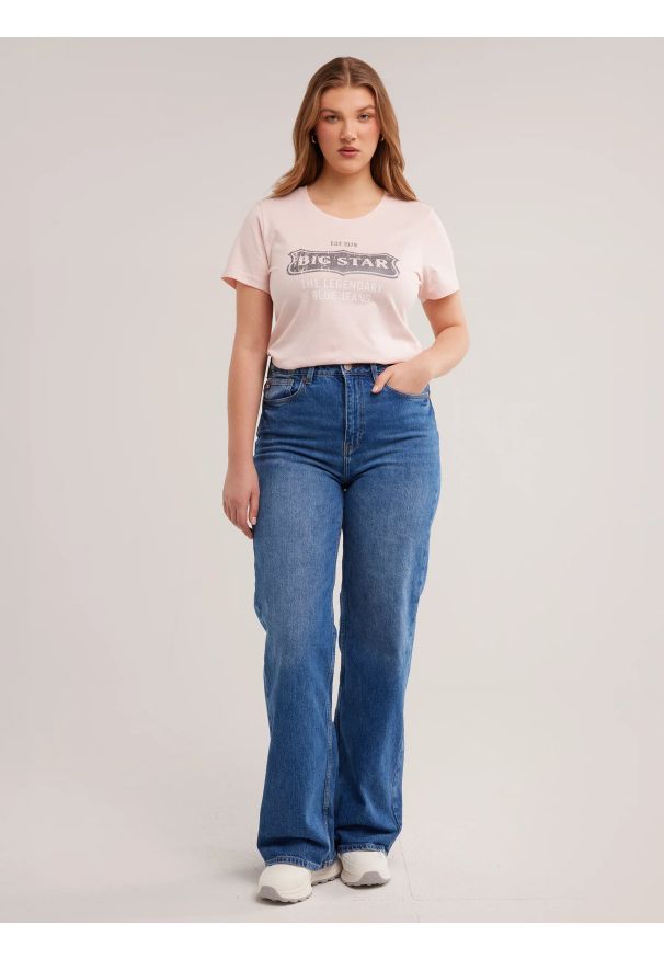 Big-Star - Koszulka damska z nadrukiem na piersi z kolekcji Authentic różowa Rissmelna 600. Kolor: różowy. Materiał: dzianina, jeans. Wzór: nadruk. Styl: retro, klasyczny