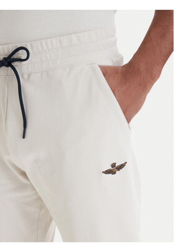 Aeronautica Militare Spodnie dresowe 261PF1008UF00674 Beżowy Regular Fit. Kolor: beżowy. Materiał: bawełna
