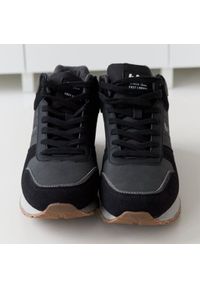 Czarne sneakersy Lee Cooper LCJ-23-31-3066M. Kolor: czarny