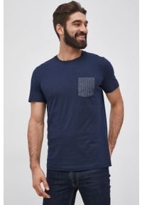 Selected T-shirt bawełniany kolor granatowy gładki. Okazja: na co dzień. Kolor: niebieski. Materiał: bawełna. Wzór: gładki. Styl: casual