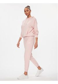 Puma Spodnie dresowe Ess Elevated 673789 Różowy Regular Fit. Kolor: różowy. Materiał: bawełna, syntetyk #3