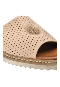 Złote Sandały Damskie Artiker Stylowe Obuwie. Okazja: na co dzień. Kolor: złoty. Materiał: skóra. Wzór: aplikacja. Sezon: lato. Styl: elegancki #6