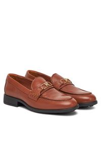 TOMMY HILFIGER - Tommy Hilfiger Loafersy Th Logo Leather Loafer FW0FW08705 Brązowy. Kolor: brązowy. Materiał: skóra #4