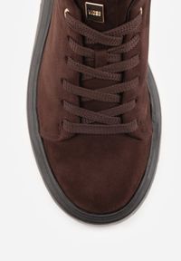 Renee - Brązowe Sneakersy VICES na Platformie Typu Chunky Tassi. Zapięcie: sznurówki. Kolor: brązowy. Materiał: jeans, dzianina. Obcas: na platformie #2