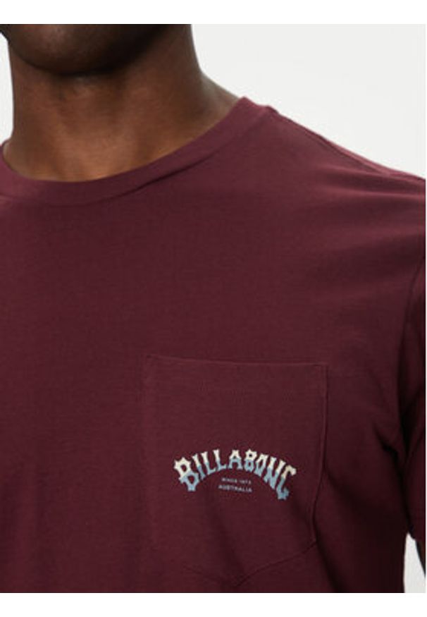 Billabong T-Shirt EBYZT00175 Fioletowy Regular Fit. Kolor: fioletowy. Materiał: bawełna