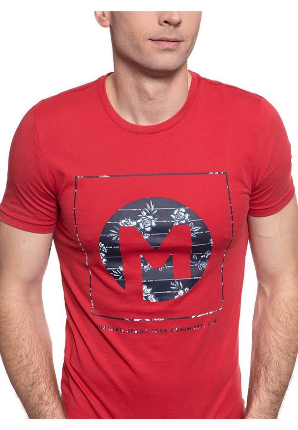 Mustang - MĘSKI T-SHIRT MUSTANG Aaron C Print 1009910 8347. Wzór: nadruk