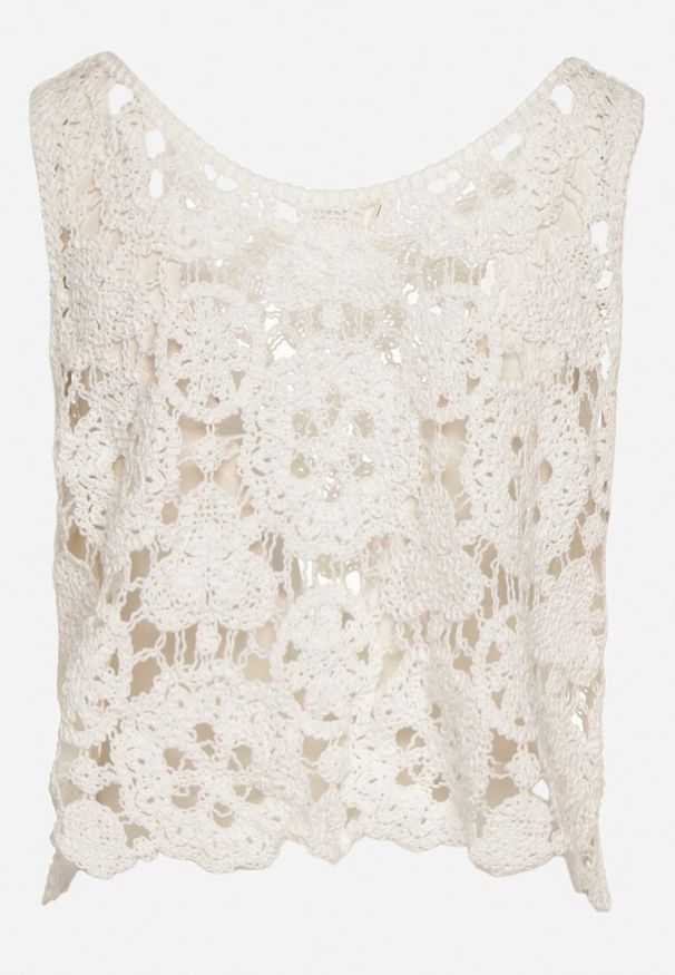 Born2be - Biała Ażurowa Bluzka z Bawełny Ozdobiona Koralikami Halimea. Okazja: na co dzień. Kolor: biały. Materiał: bawełna. Wzór: aplikacja, ażurowy. Styl: klasyczny, casual, elegancki