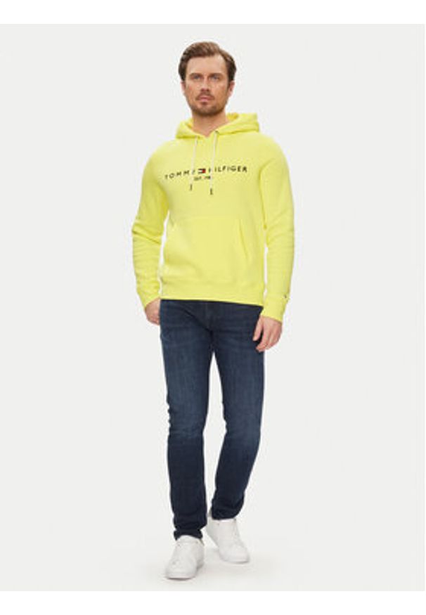 TOMMY HILFIGER - Tommy Hilfiger Bluza Logo MW0MW11599 Żółty Regular Fit. Kolor: żółty. Materiał: bawełna