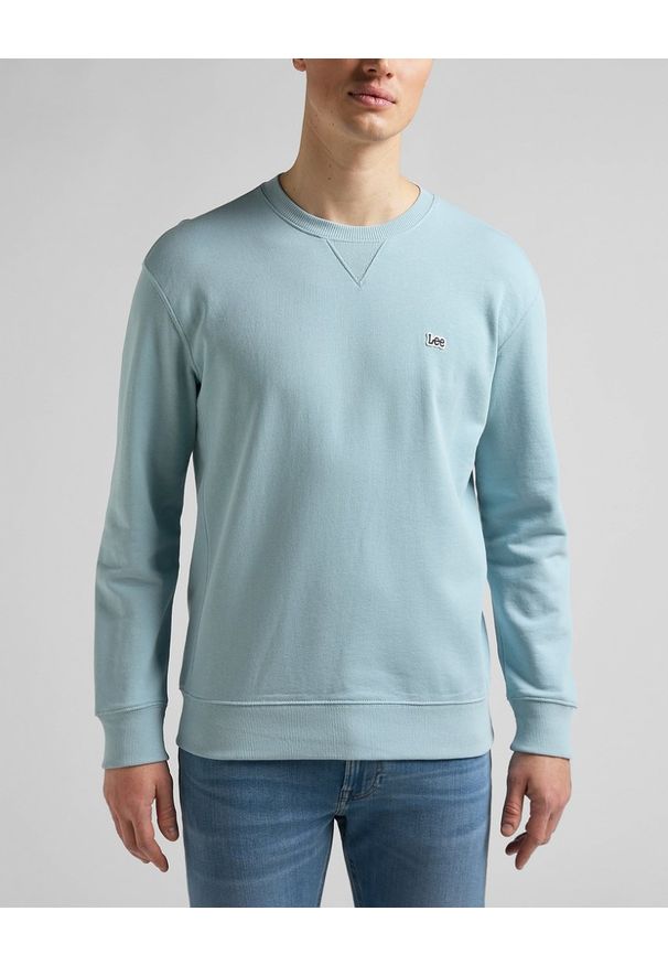 Lee - LEE PLAIN CREW SWS MĘSKA BLUZA LOGO ICE BLUE L81ISPUY 112145598