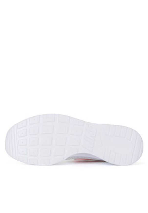 Nike Sneakersy DJ6257-105 Biały. Kolor: biały. Materiał: materiał