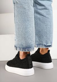 Renee - Czarne Siateczkowe Sneakersy Typu Tenisówki Sunalie. Okazja: na spotkanie biznesowe, na co dzień. Kolor: czarny. Materiał: jeans. Szerokość cholewki: normalna. Obcas: na płaskiej podeszwie