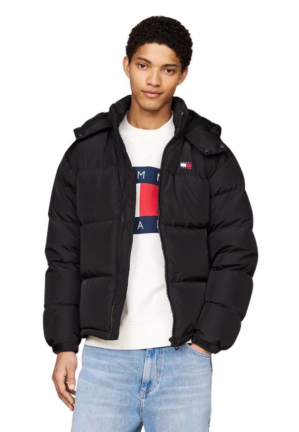 Tommy Jeans - TOMMY JEANS Czarna męska kurtka z naturalnym wypełnieniem. Kolor: czarny