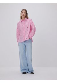 Reserved - Koszula z ozdobnym haftem - intensywny róż. Kolor: różowy. Materiał: len, bawełna, tkanina. Wzór: haft #1