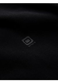 Ombre Clothing - Męska koszulka z okrągłym dekoltem i logotypem SLIM FIT – czarna V3 - Rozmiar: L. Okazja: na co dzień. Kolor: czarny. Materiał: bawełna, elastan, jersey, dzianina. Wzór: nadruk. Styl: casual #8