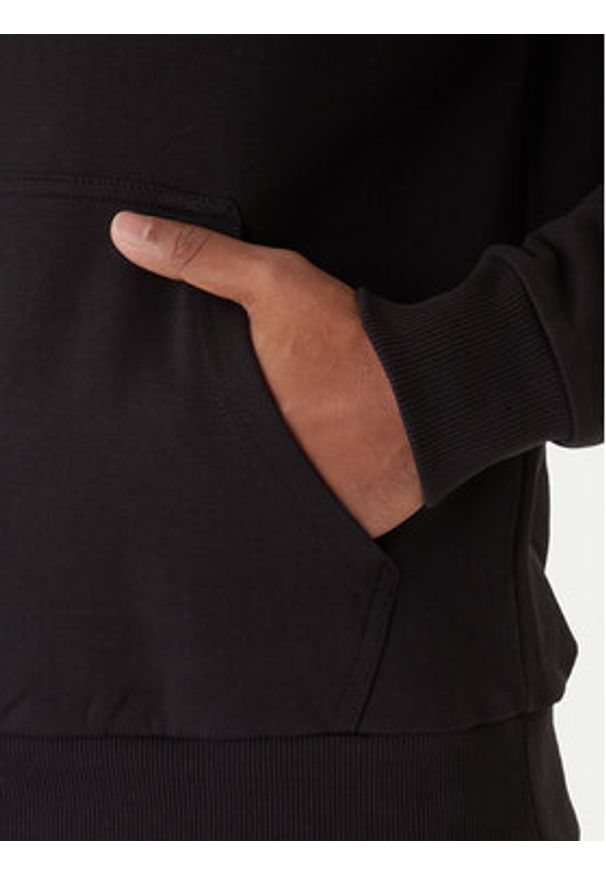 Calvin Klein Bluza Logo K10K104060 Czarny Regular Fit. Kolor: czarny. Materiał: bawełna