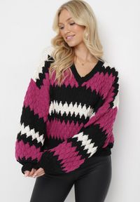 Born2be - Fuksjowy Sweter Oversize z Ozdobnym Wzorem Dzianiny Mexio. Kolor: różowy. Materiał: dzianina. Długość: długie #7