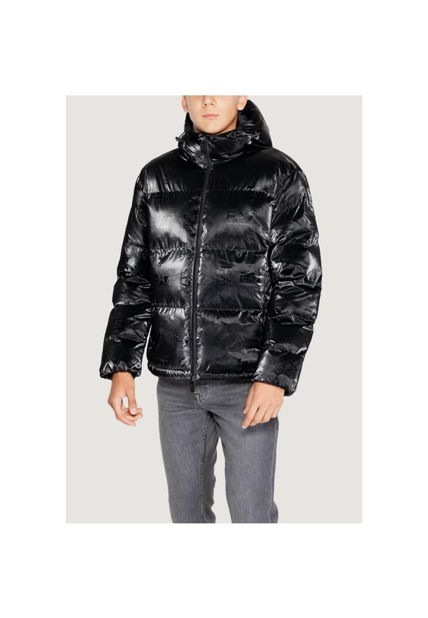 Kurtka puchowa Mężczyzna EA7. Kolor: czarny. Materiał: poliester