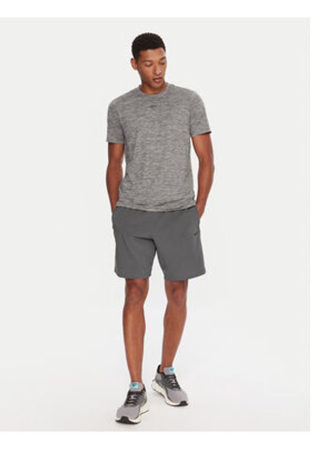 Reebok Szorty sportowe RK25181CCM Szary Regular Fit. Kolor: szary. Materiał: syntetyk. Styl: sportowy