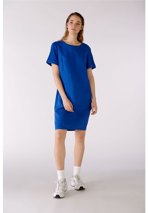 Klasyczna granatowa sukienka Oui. Kolor: niebieski. Materiał: len. Typ sukienki: proste. Styl: klasyczny