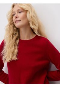 Reserved - Wełniany sweter - czerwony. Kolor: czerwony. Materiał: wełna